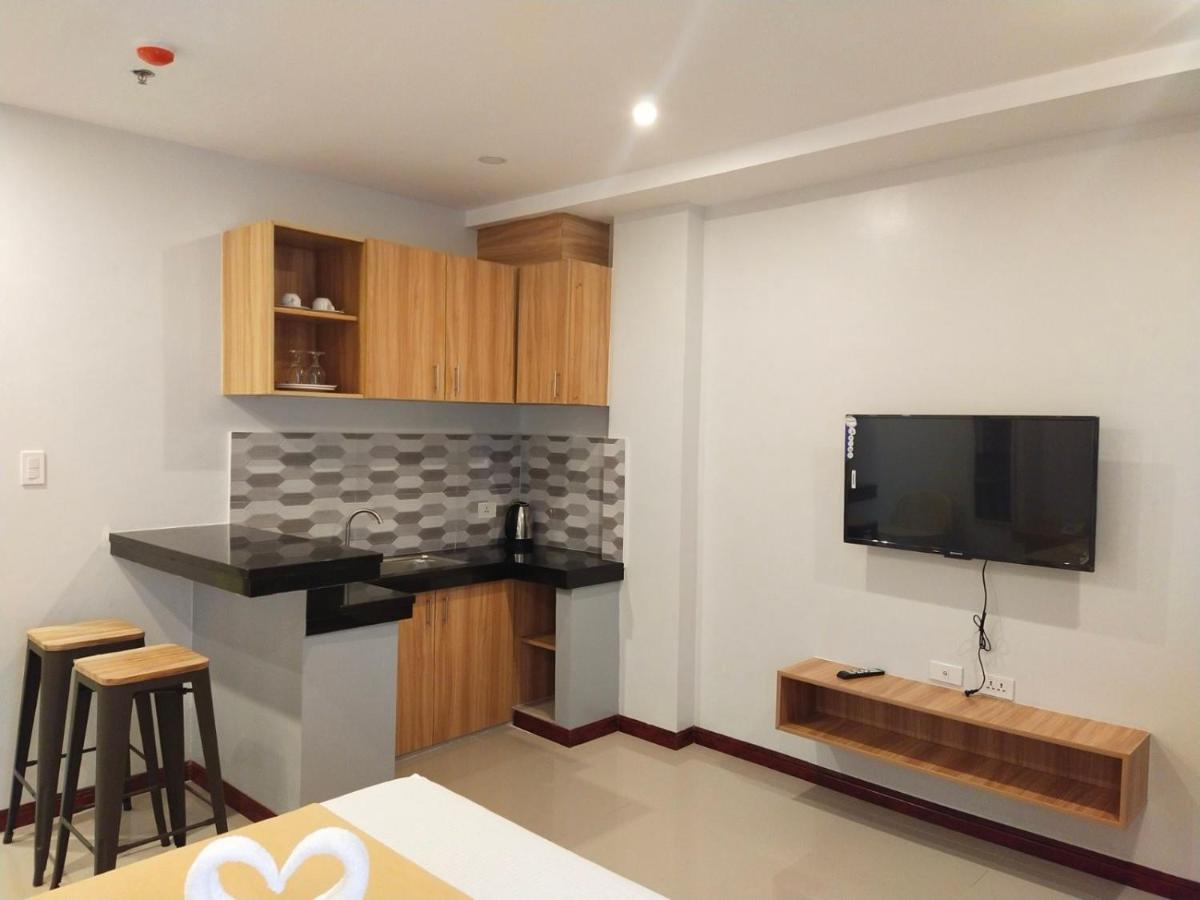 Elti Suites By Bluebookers Angeles Exterior foto
